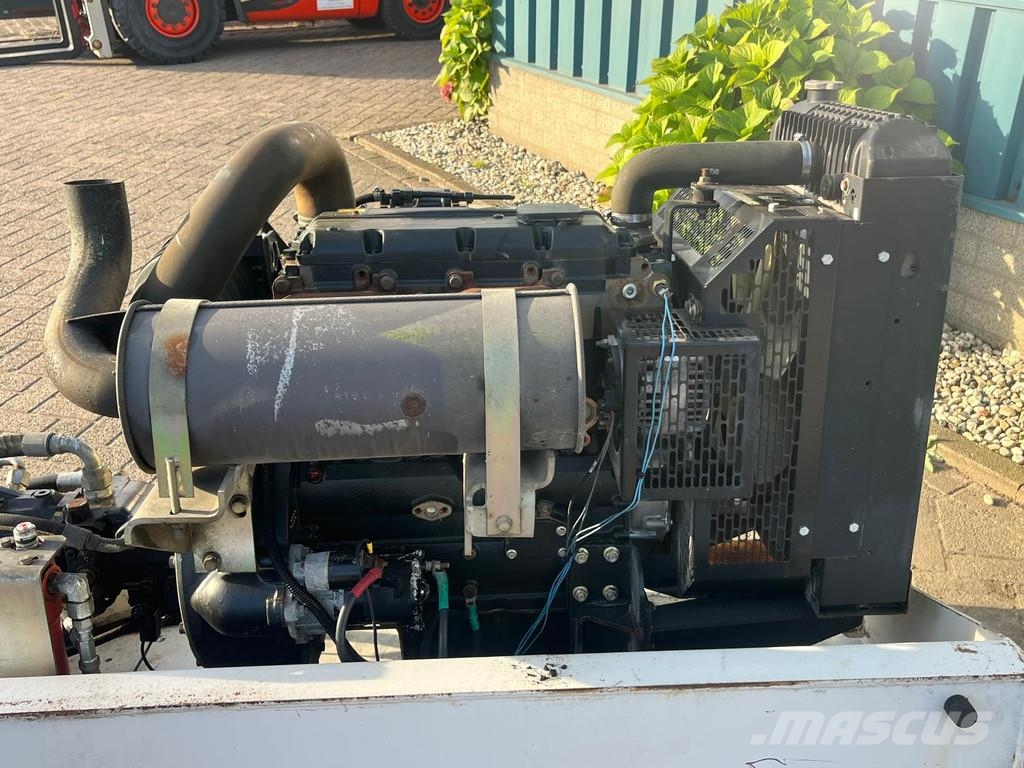 Perkins 1104C-44 Motoren