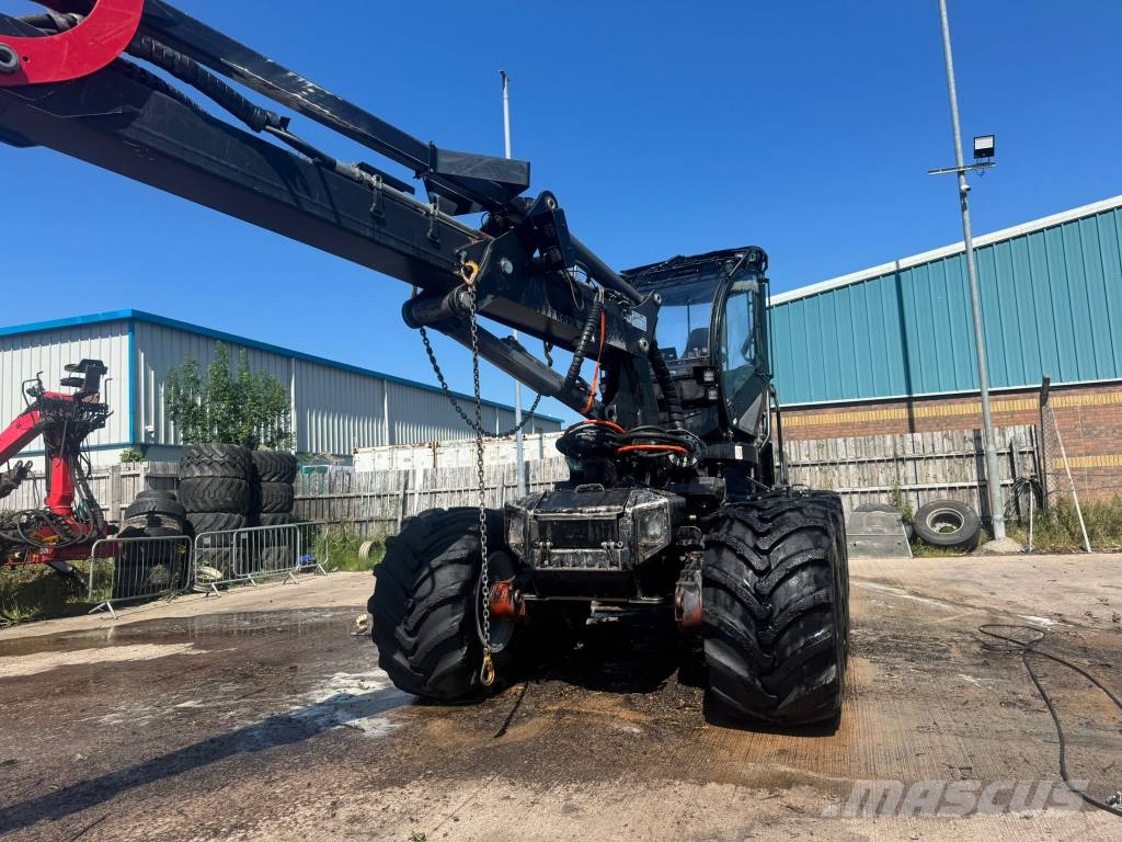 Logset 8H GTE Hybrid Harvester