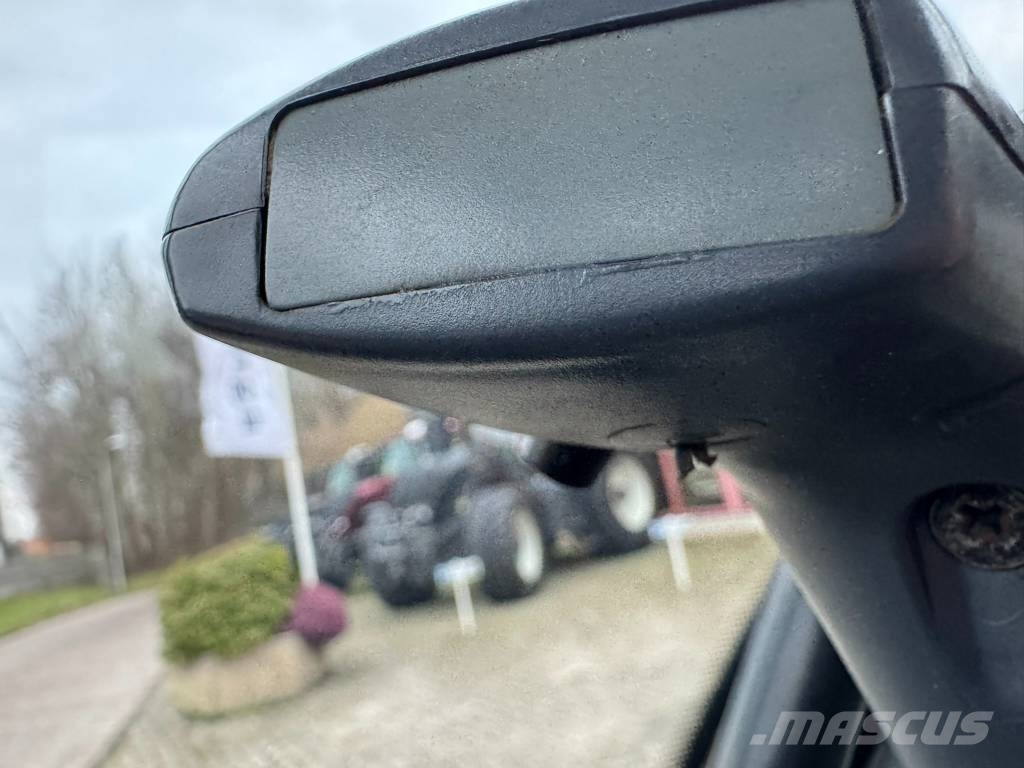 Valtra Valmet 6800 Traktori