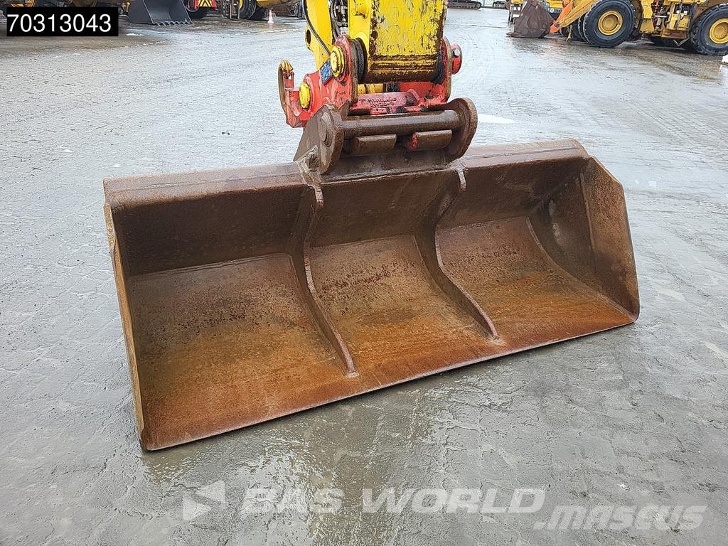 Komatsu PW180 -7E0 Εκσκαφείς με τροχούς - λάστιχα