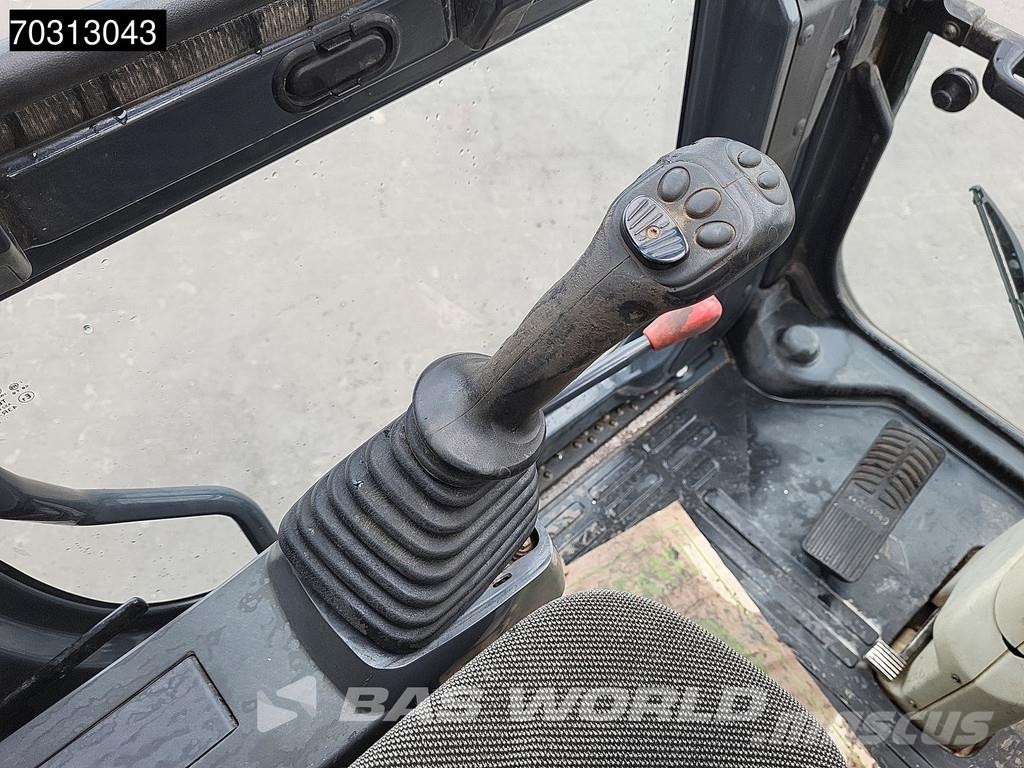 Komatsu PW180 -7E0 Εκσκαφείς με τροχούς - λάστιχα