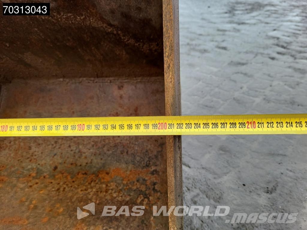 Komatsu PW180 -7E0 Εκσκαφείς με τροχούς - λάστιχα
