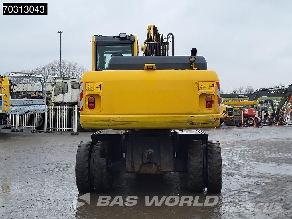 Komatsu PW180 -7E0 Εκσκαφείς με τροχούς - λάστιχα