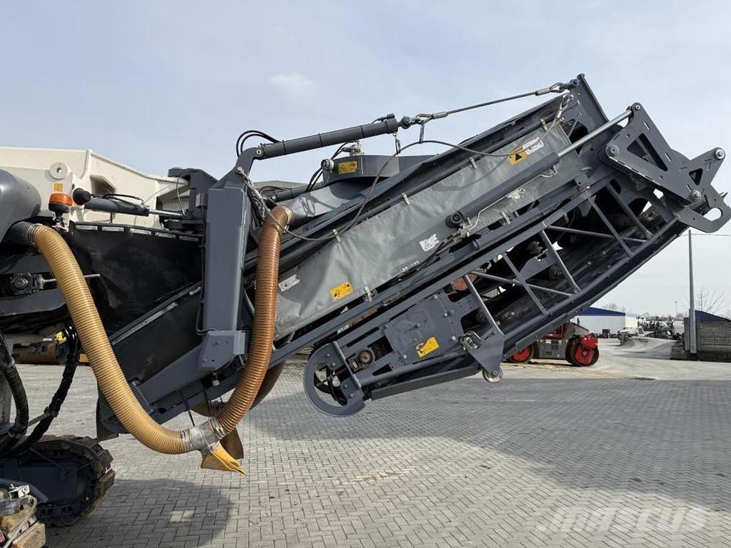 Wirtgen W 250i Máquinas moledoras de asfalto en frío