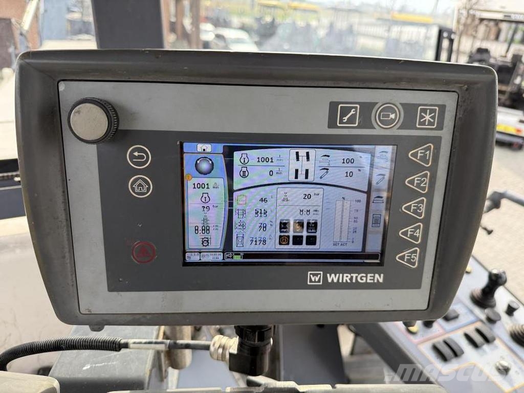 Wirtgen W 250i Máquinas moledoras de asfalto en frío