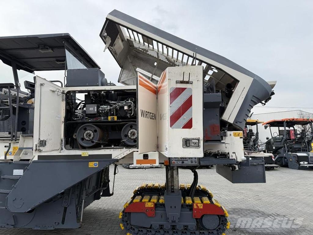 Wirtgen W 250i Máquinas moledoras de asfalto en frío