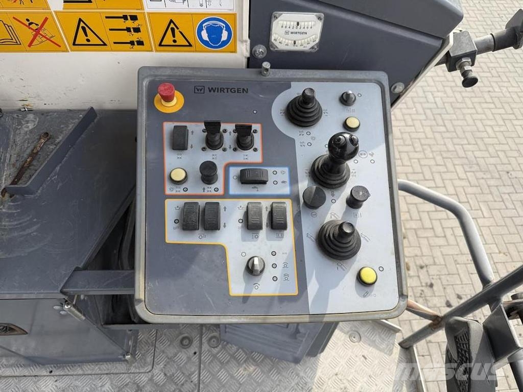 Wirtgen W 250i Máquinas moledoras de asfalto en frío