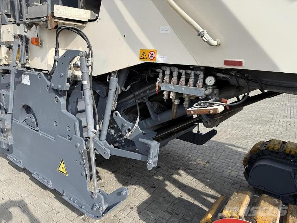 Wirtgen W 250i Máquinas moledoras de asfalto en frío
