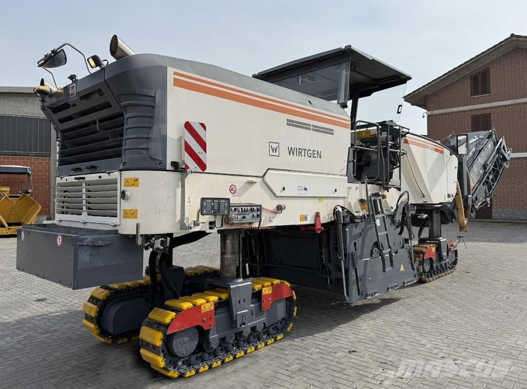 Wirtgen W 250i Máquinas moledoras de asfalto en frío