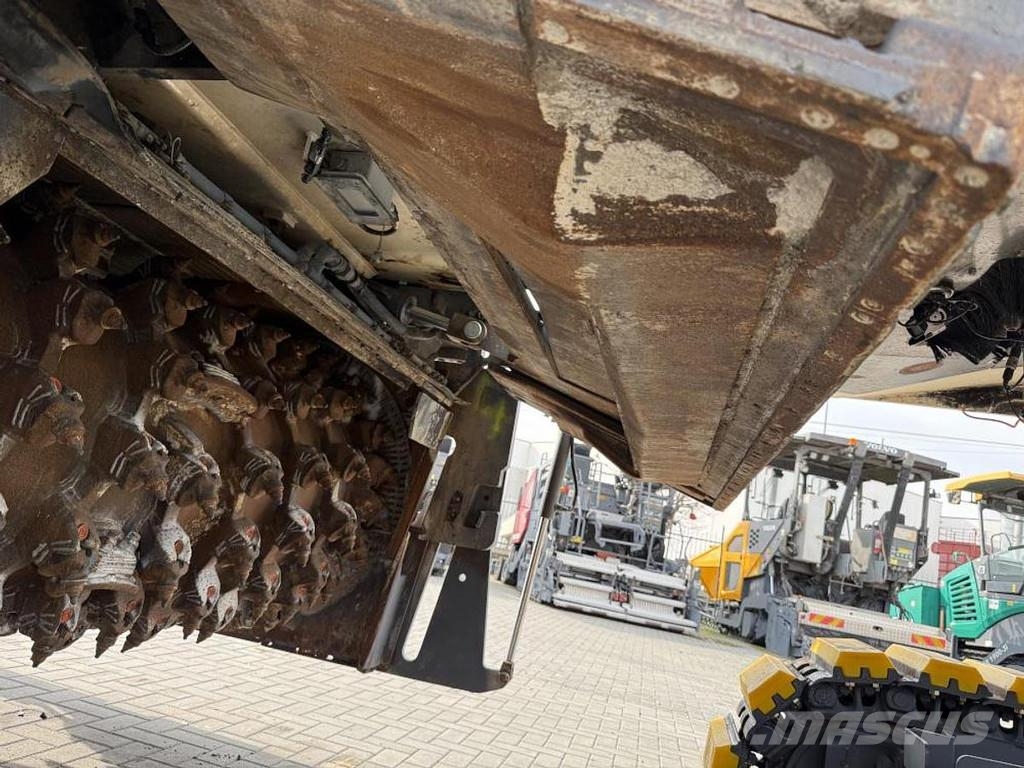 Wirtgen W 250i Máquinas moledoras de asfalto en frío