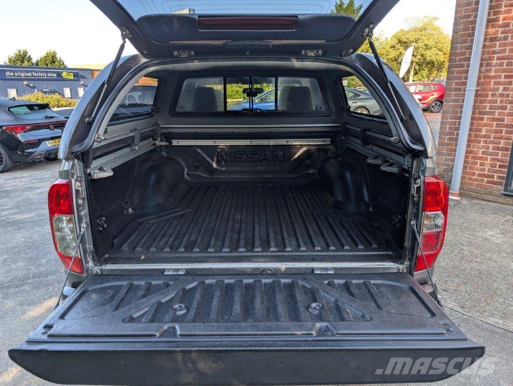 Nissan Navara Madelkaubikud