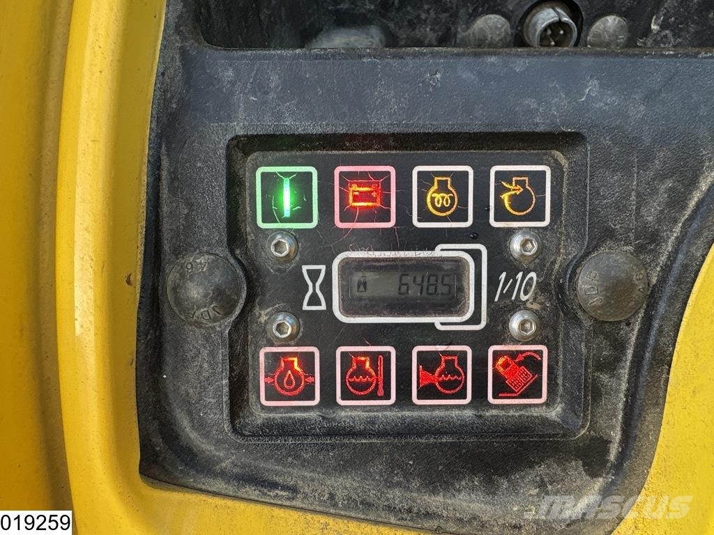 Wacker Neuson RT 82-SC2 16 kW, 648h, Remote Muud rullid