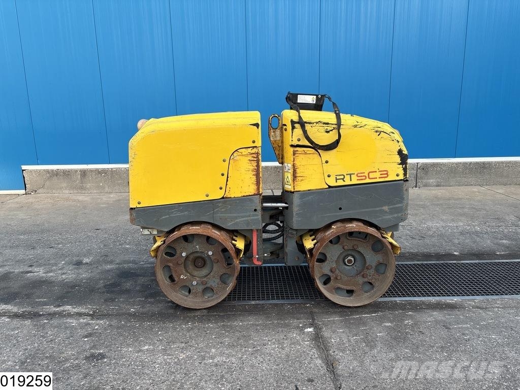 Wacker Neuson RT 82-SC2 16 kW, 648h, Remote Muud rullid