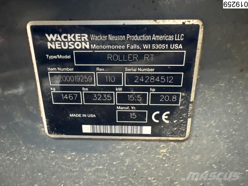 Wacker Neuson RT 82-SC2 16 kW, 648h, Remote Muud rullid