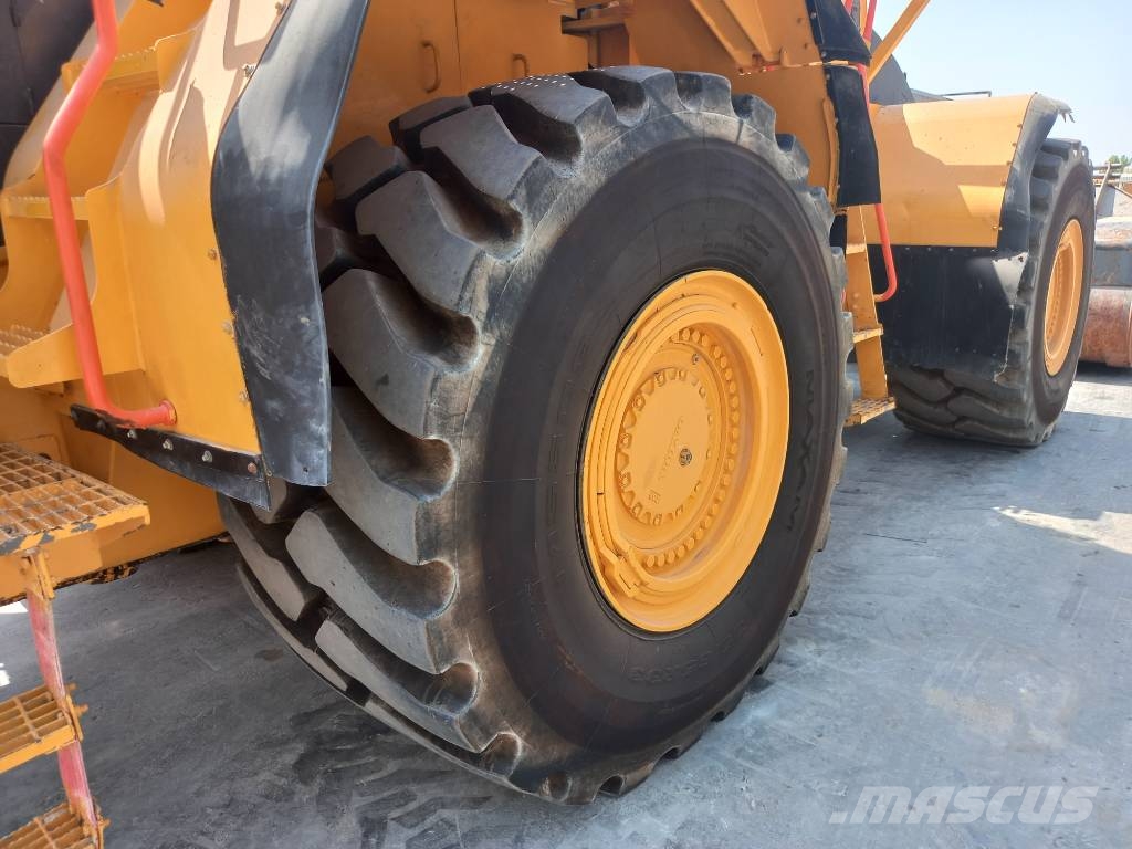 Volvo L350H (EXW - Abu Dhabi) Chargeuse sur pneus