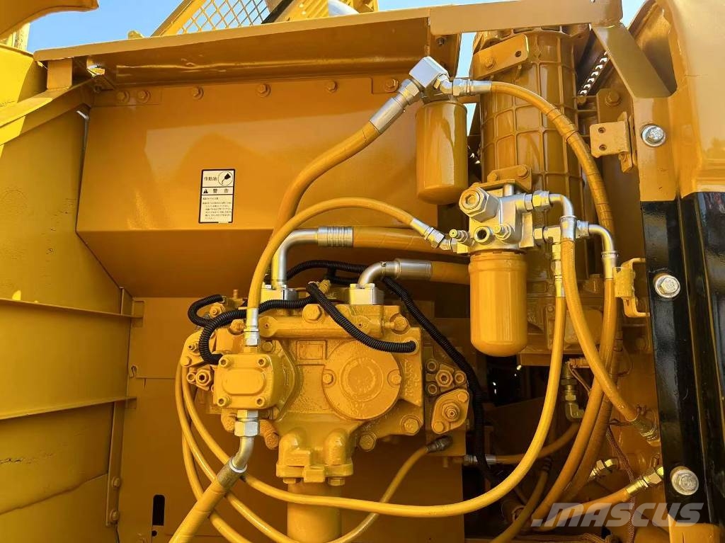 CAT 320 C L Гусеничні екскаватори