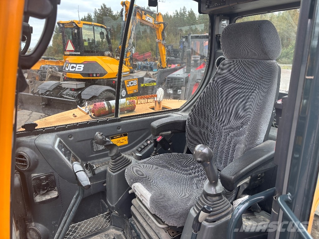Hyundai Robex 60 / Pyörittäjä, 2 kauhaa, Pienet tunnit! Mini rýpadla < 7t