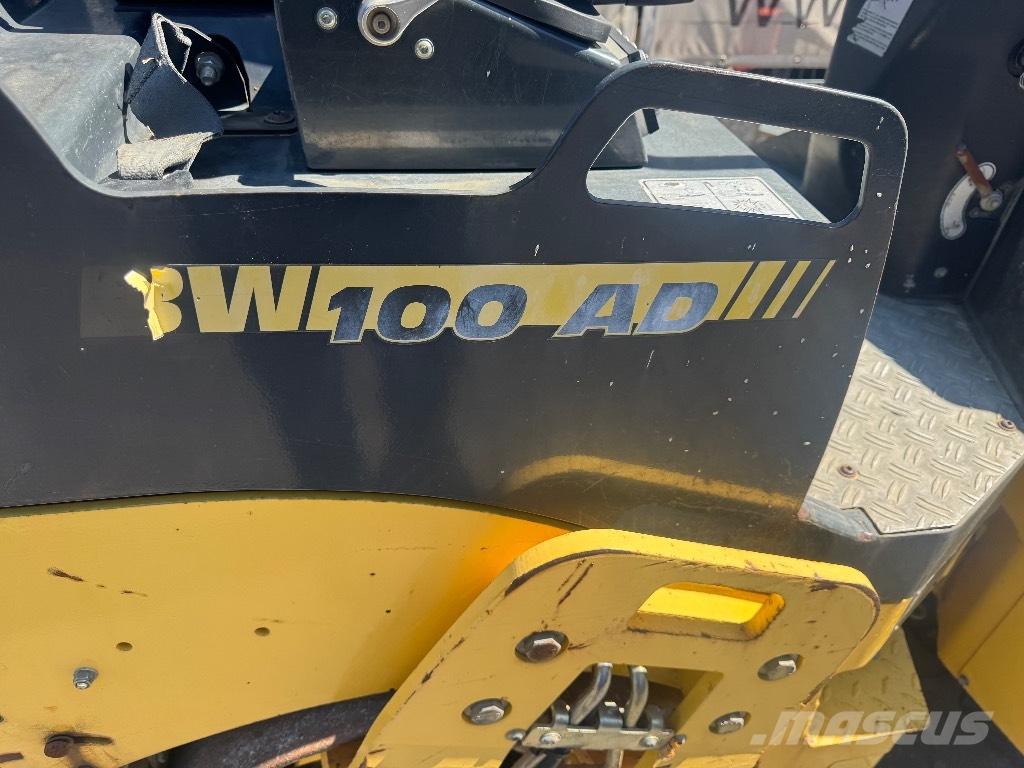 Bomag BW 100 AD-4 Двойни барабанни ролки
