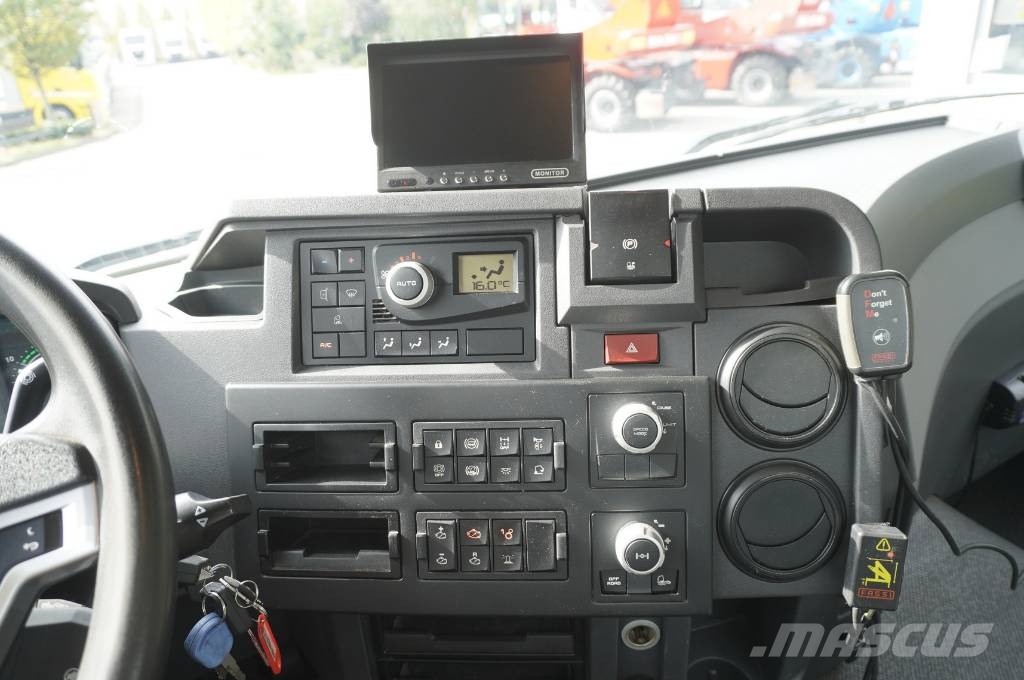 Renault C380 DTI 11 6x4 / Fassi F235A.0.24 E crane Ciężarówki typu Platforma / Skrzynia