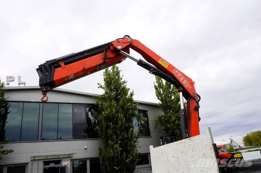 Renault C380 DTI 11 6x4 / Fassi F235A.0.24 E crane Ciężarówki typu Platforma / Skrzynia