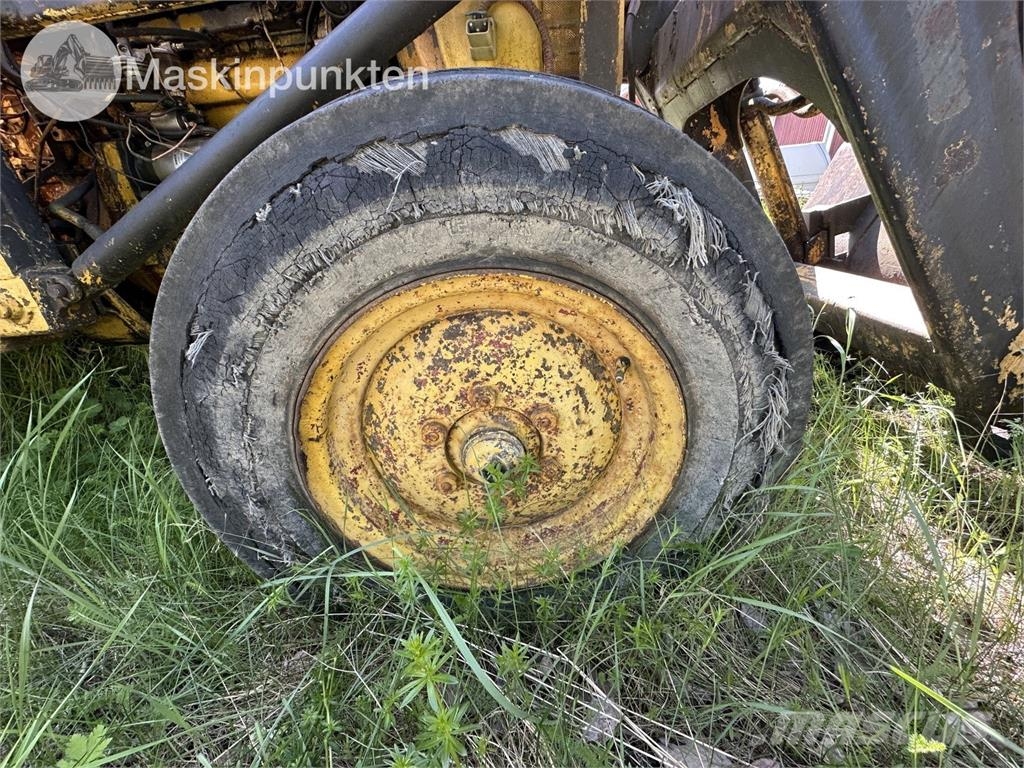 Massey Ferguson Mf-765 Retrocargadoras