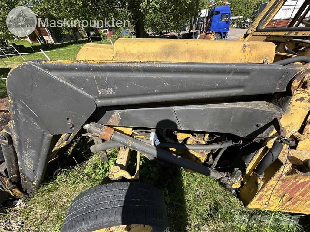 Massey Ferguson Mf-765 Retrocargadoras