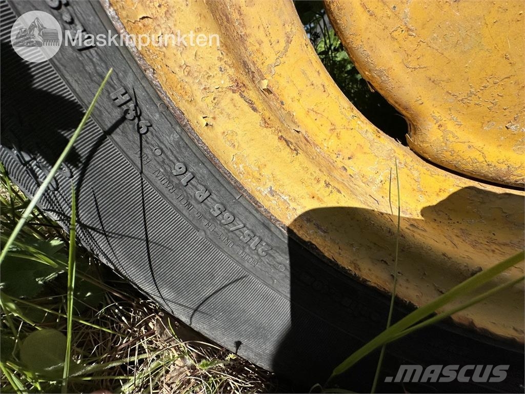 Massey Ferguson Mf-765 Retrocargadoras