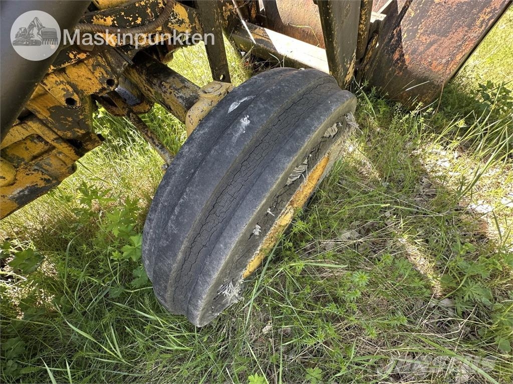Massey Ferguson Mf-765 Retrocargadoras