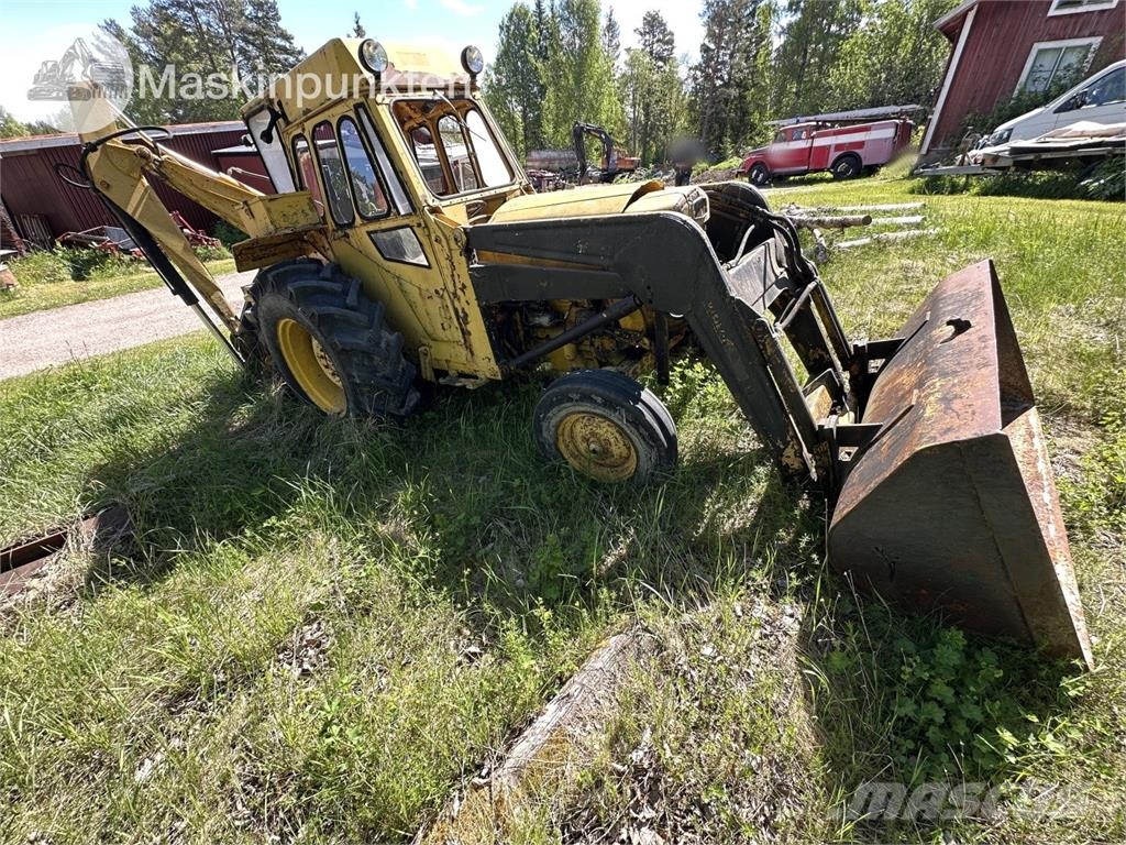 Massey Ferguson Mf-765 Retrocargadoras