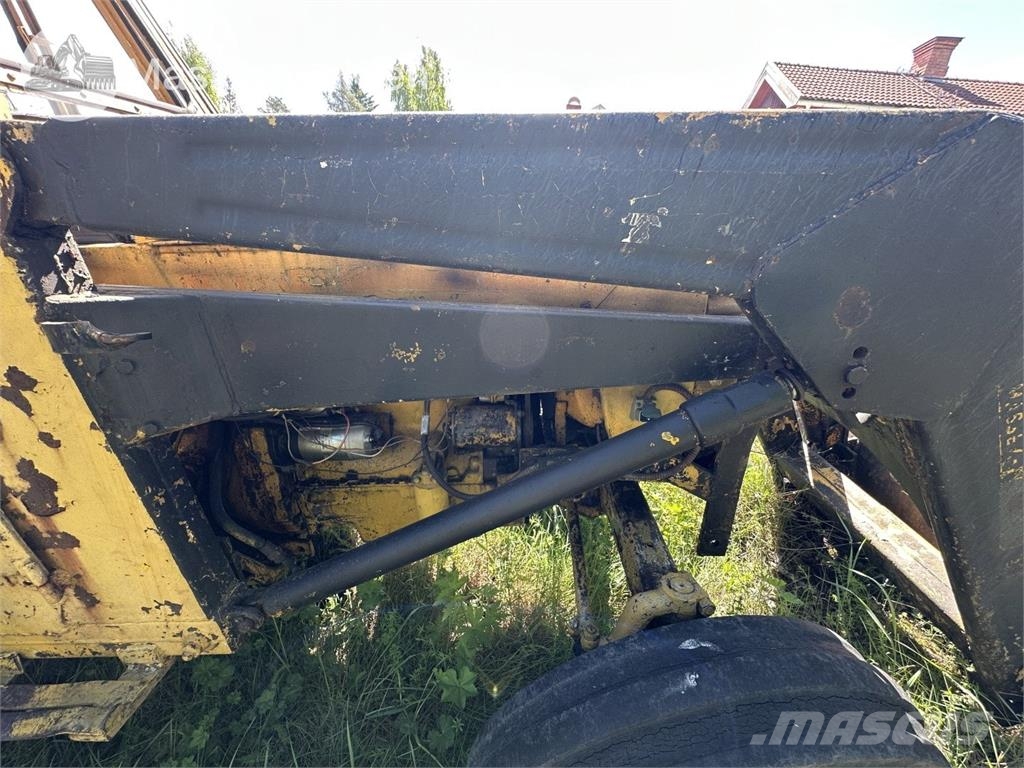 Massey Ferguson Mf-765 Retrocargadoras