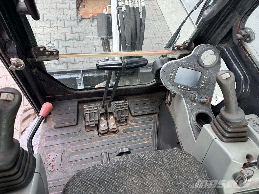 Bobcat E26 Mini rýpadla < 7t