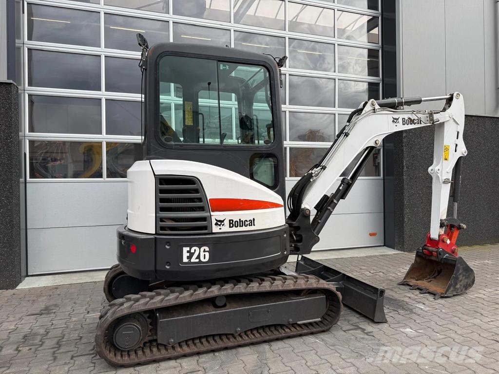 Bobcat E26 Mini rýpadla < 7t