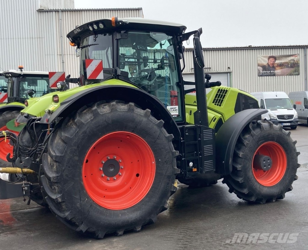 CLAAS Axion 830 Cmatic 트랙터