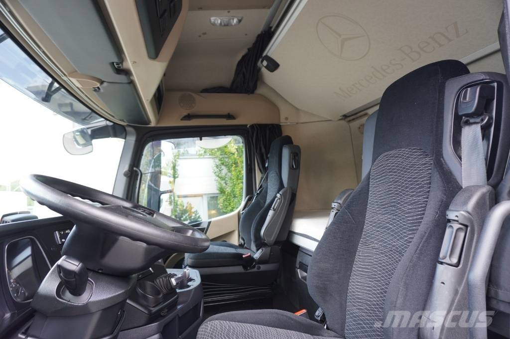 Mercedes-Benz Actros 1840 / NEW galvanized Tow truck 9.2 m Pritschenwagen mit Seilwinde