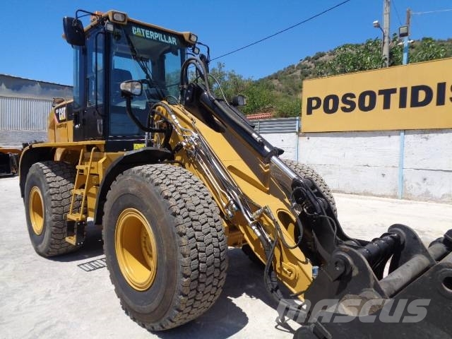 CAT 930 H Naudoti ratiniai krautuvai
