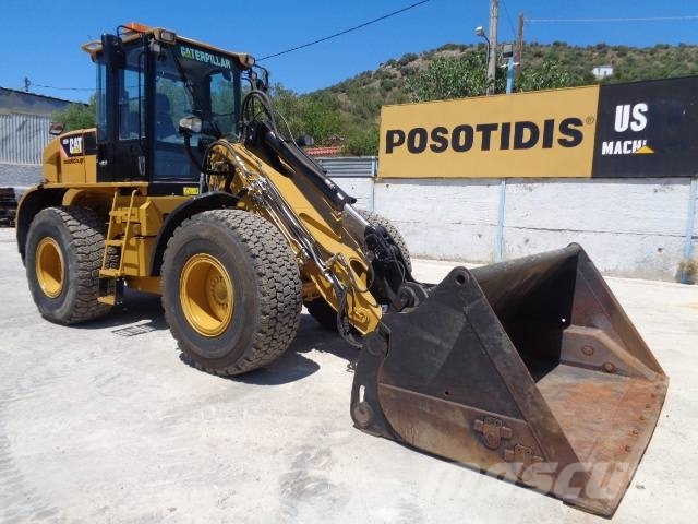 CAT 930 H Naudoti ratiniai krautuvai