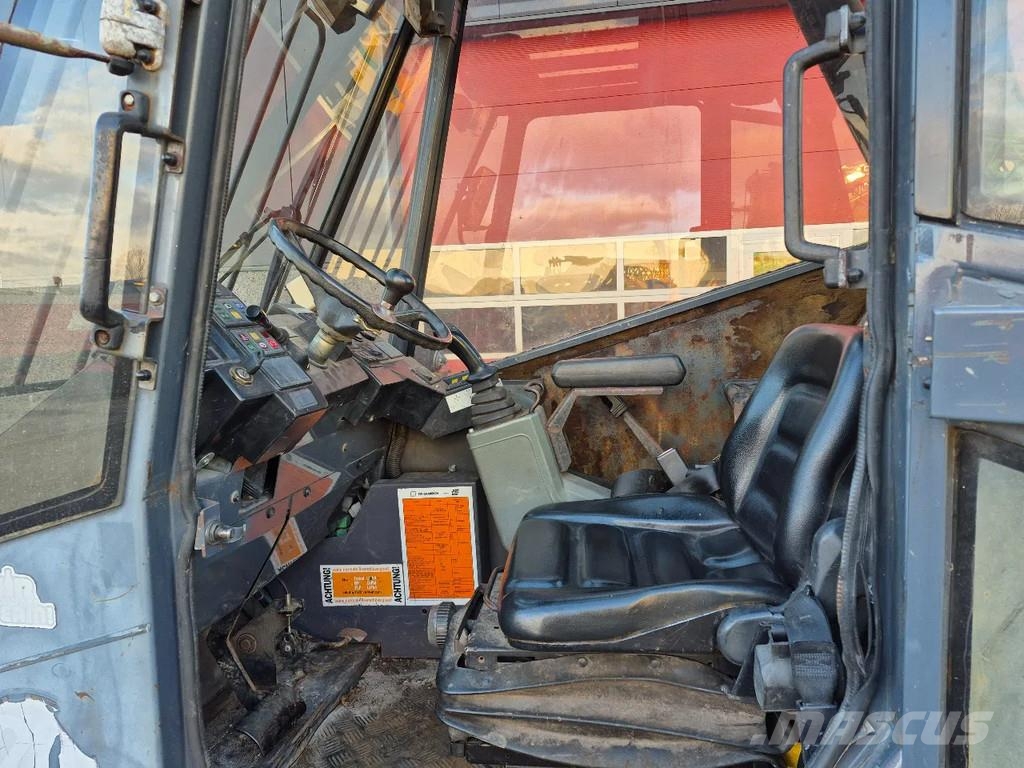 Sambron t7530 Telescopic handlers