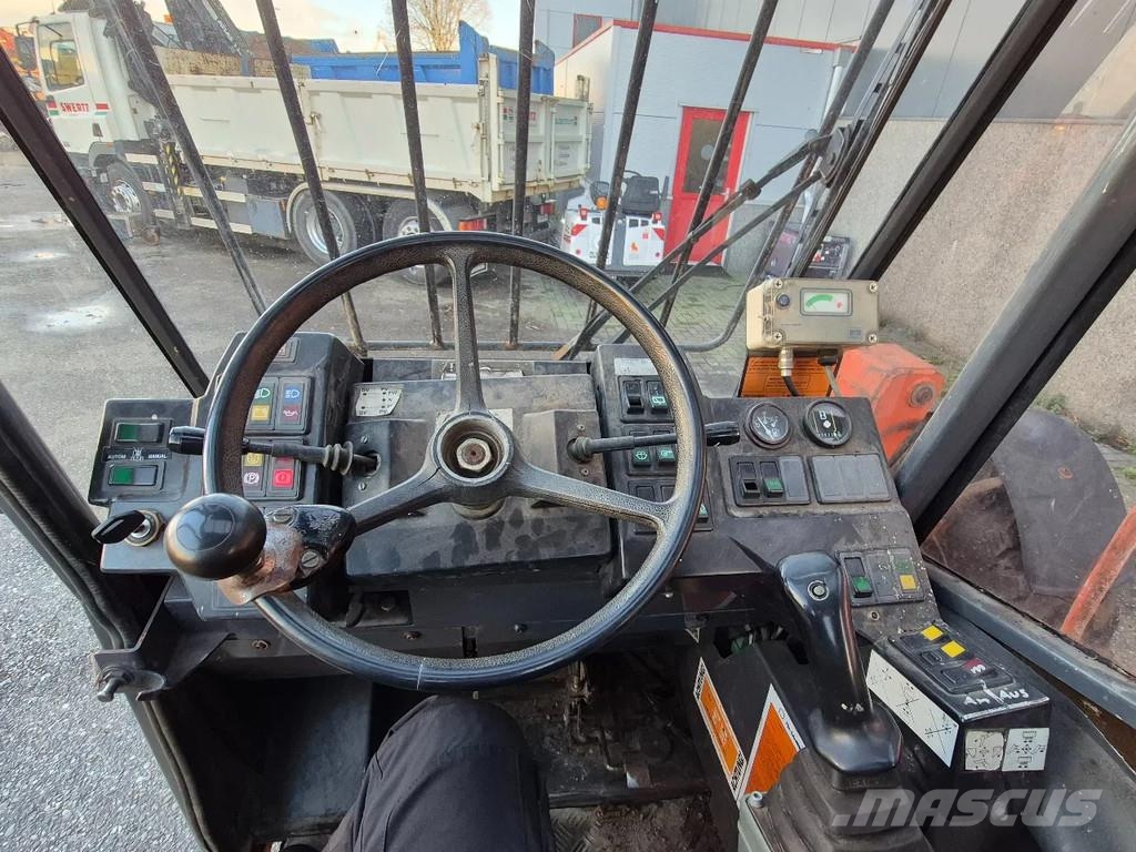 Sambron t7530 Telescopic handlers