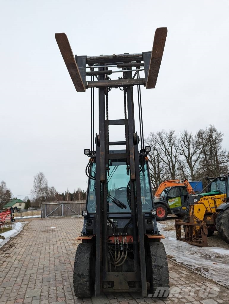Toyota 7FGA50 LPG forklifts