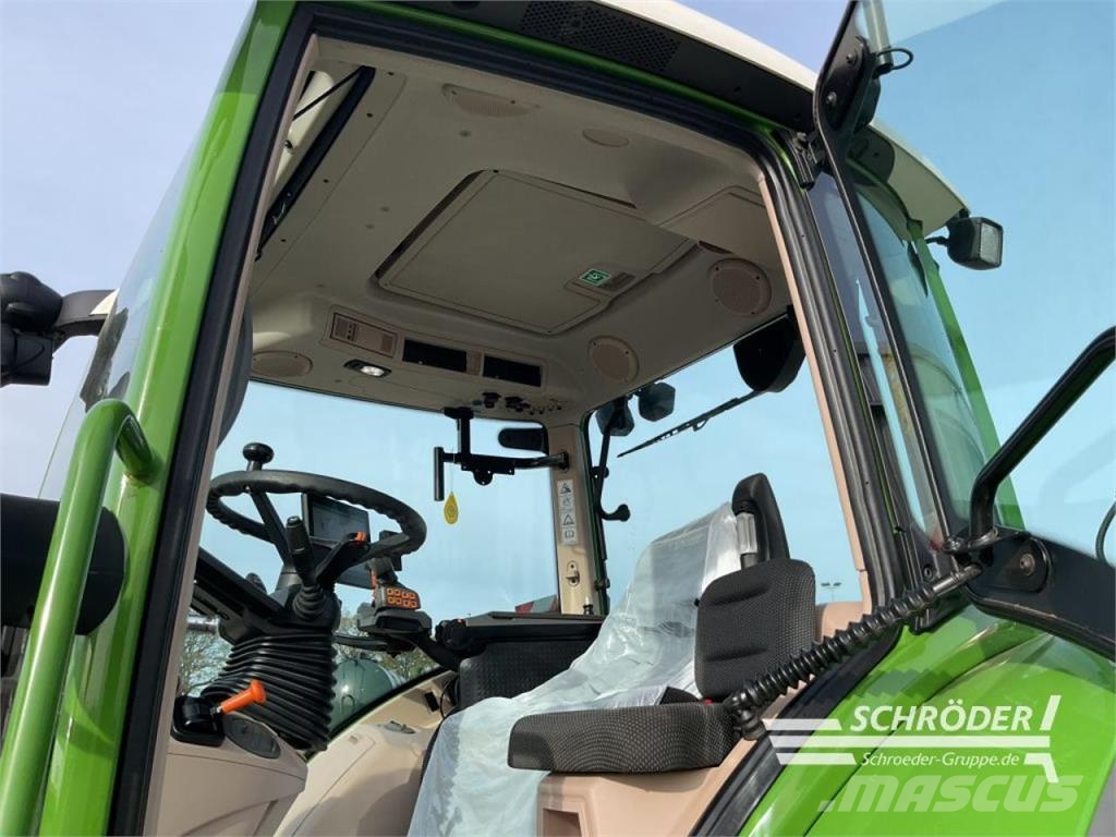 Fendt 724 VARIO GEN6 POWER PLUS الجرارات
