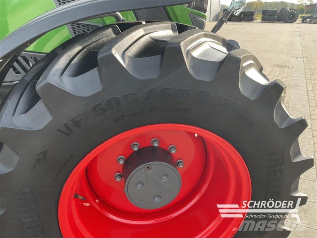 Fendt 724 VARIO GEN6 POWER PLUS الجرارات