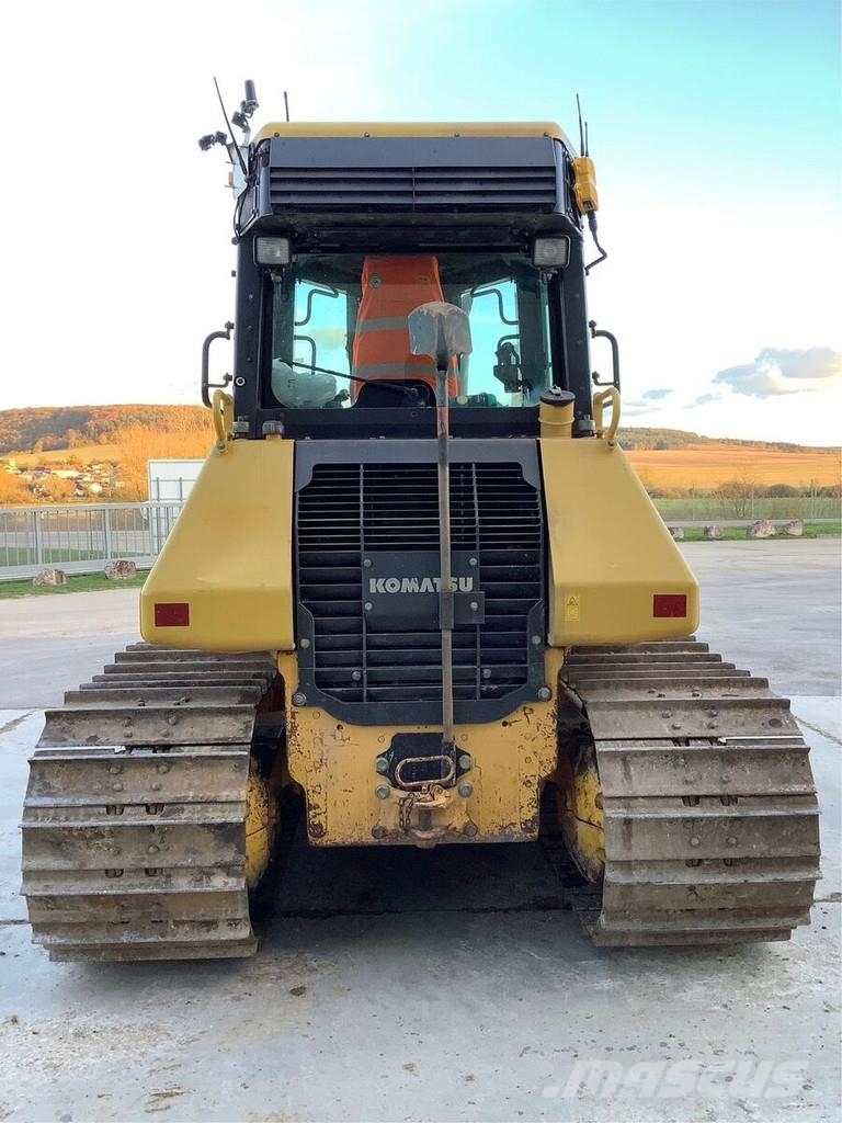 Komatsu D51PX-22 Μπουλντόζες με ερπύστριες