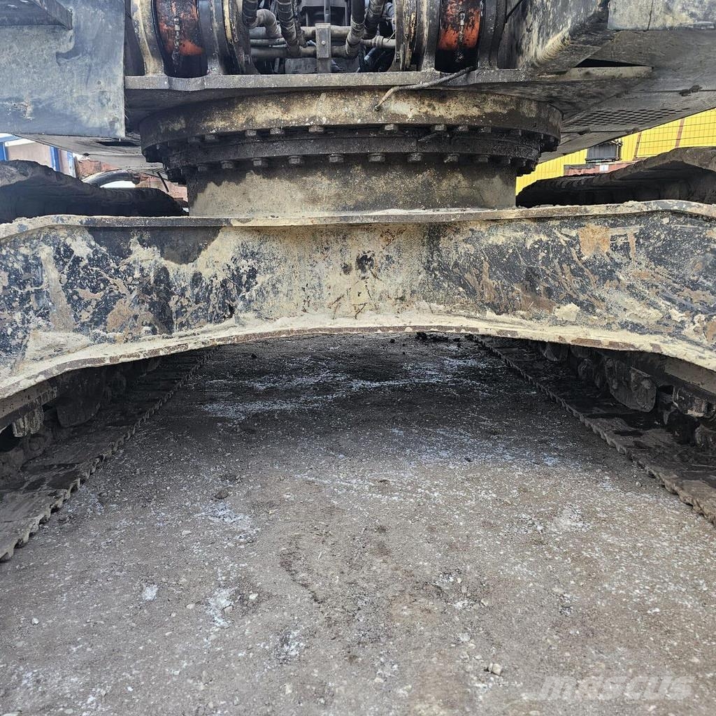 Hitachi ZX350LC-6 Εκσκαφείς με ερπύστριες