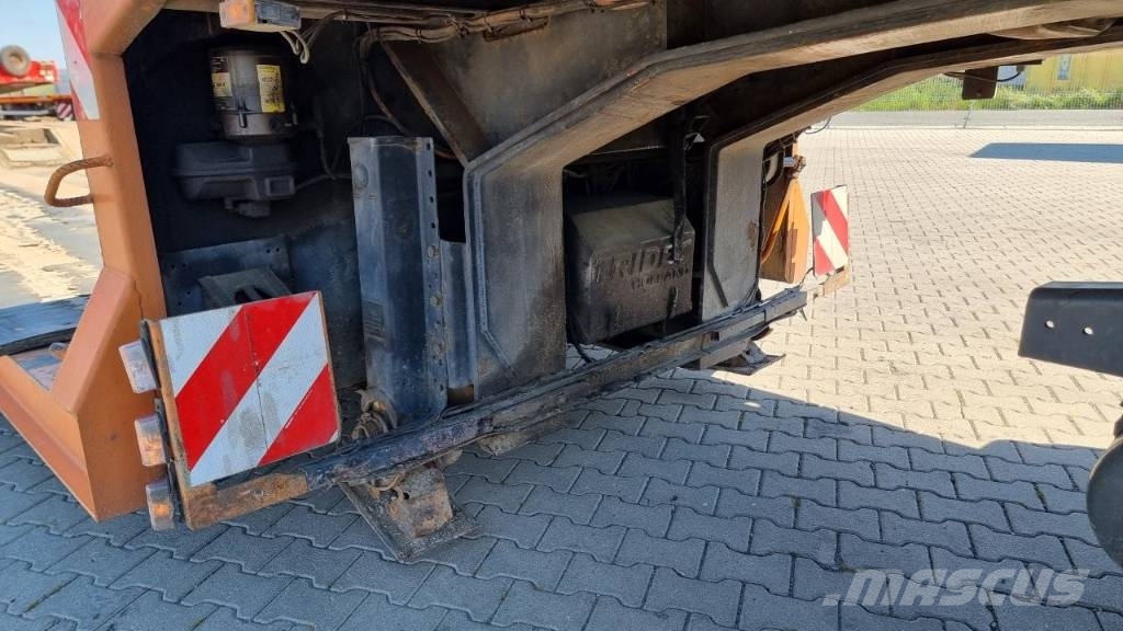 Müller-Mitteltal 3 axle | Radmulden | Hydraulic ramp Semi-trailer blokvogn