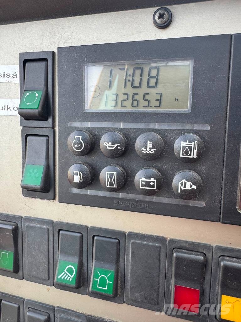 Terex Demag AC 80-2 Всъдеходни кранове
