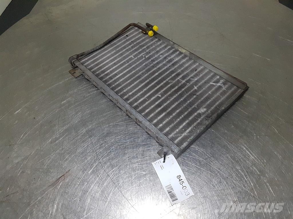 Liebherr L514-10036366-Airco condenser/Klimakondensator Chasís