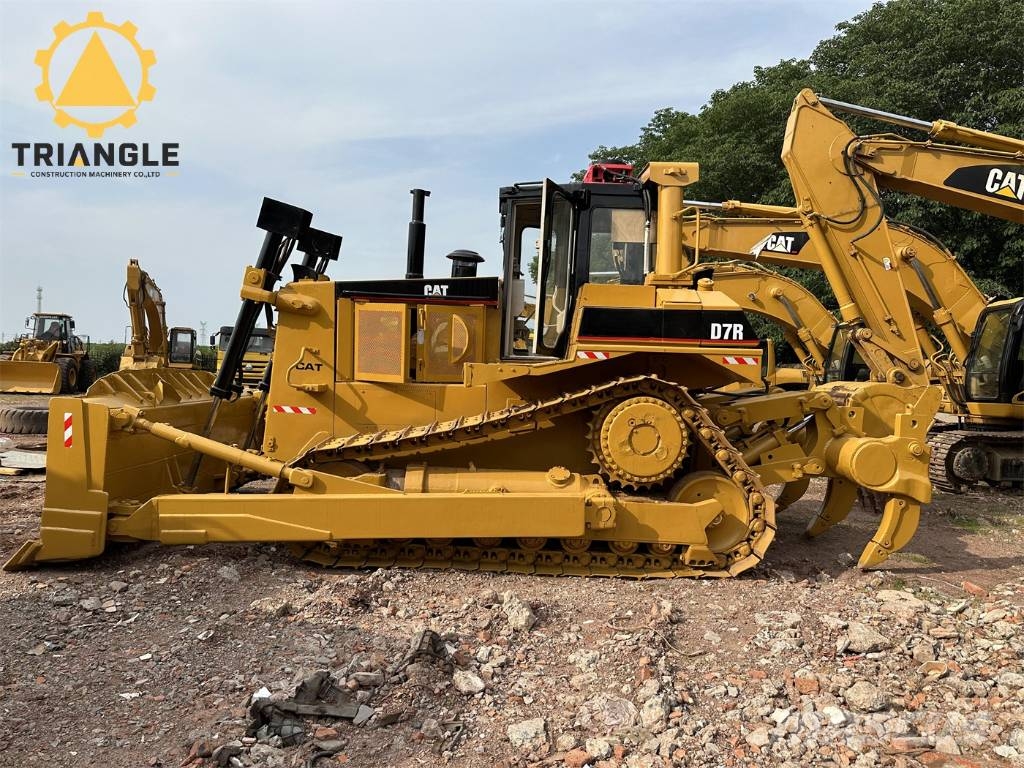 CAT D 7 R Buldožerji goseničarji