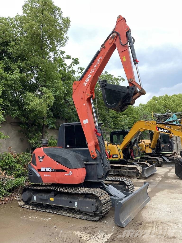 Kubota KX183-3 Малые экскаваторы 7т-12т