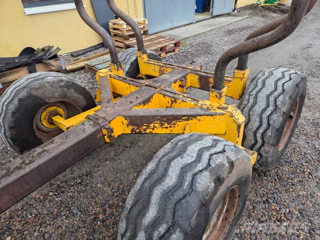 Mowi 400 flerspak Forest trailers