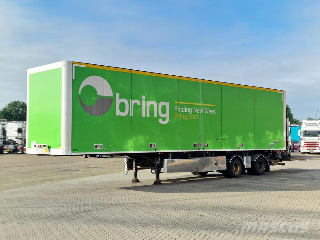 Ekeri 2 axle box with sidedoors - Zepro loadlift - Steer Kofferauflieger